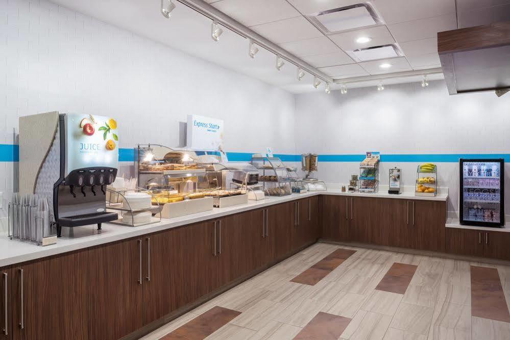 Holiday Inn Express & Suites West Plains Southwest By Ihg Esterno foto